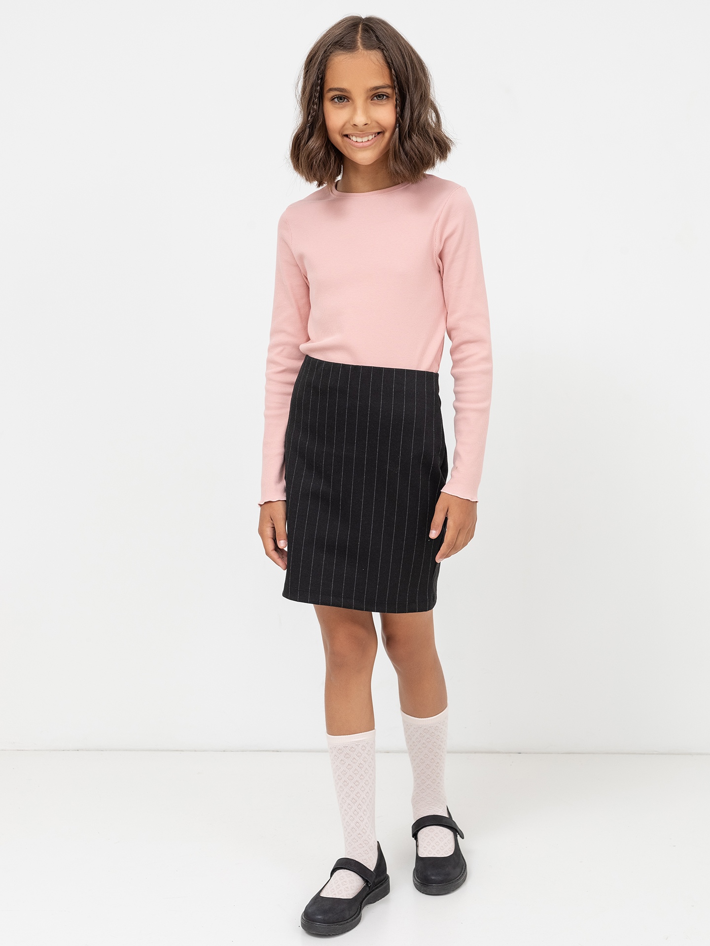 Зауженная юбка-карандаш черного цвета в тонкую полоску для девочек