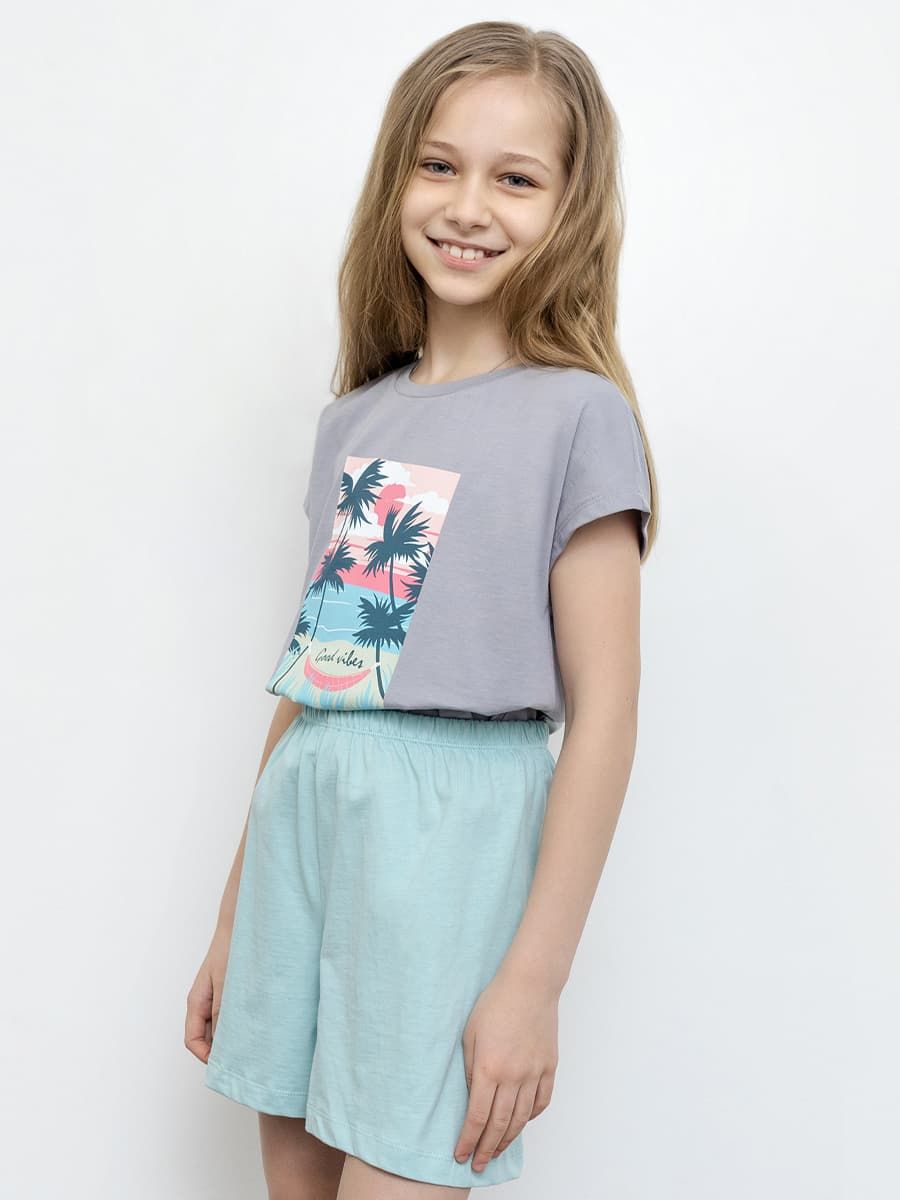 Хлопковый комплект для девочек (футболка и шорты)