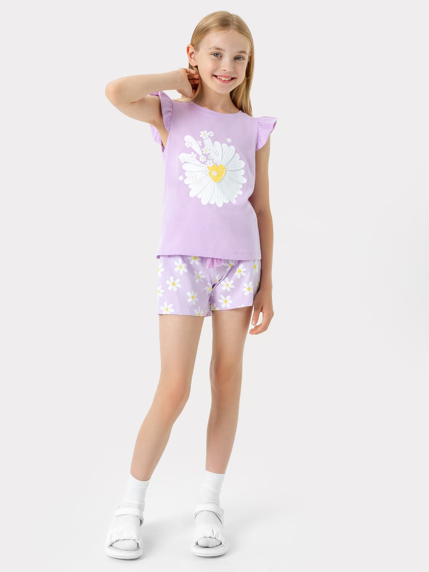 Комплект для девочек (футболка, шорты) в фиолетовом цвете с рисунком ромашек