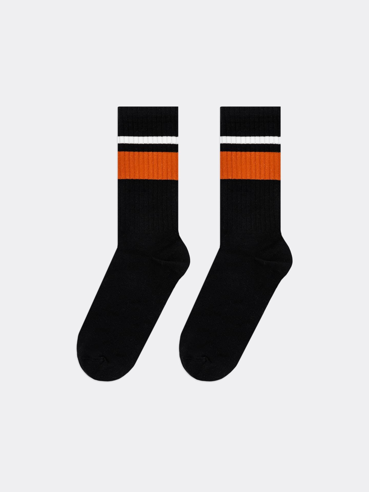 Носки высокие черные с резинкой в рубчик, с оранжевой и белой полоской